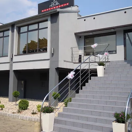 Pokoje Pracownicze -la Strada 2* Čenstochová