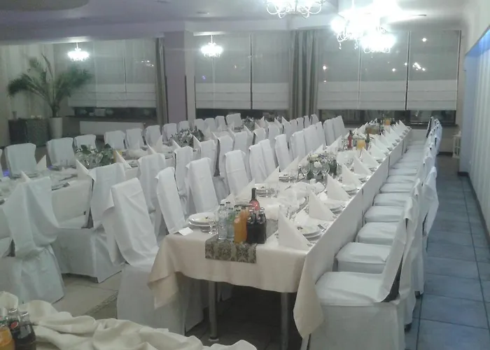 Hotel Pokoje Pracownicze -La Strada